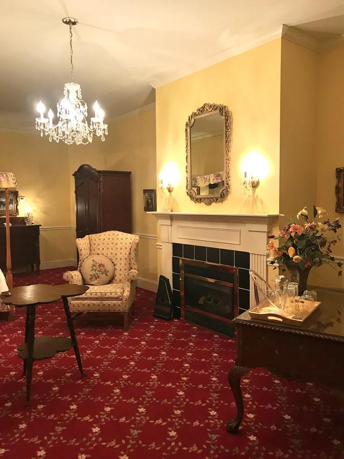 1896 House Country Inn - Barnside Inn Williamstown Extérieur photo