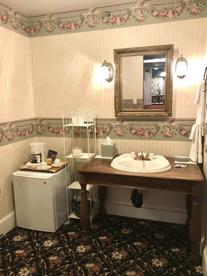 1896 House Country Inn - Barnside Inn Williamstown Extérieur photo
