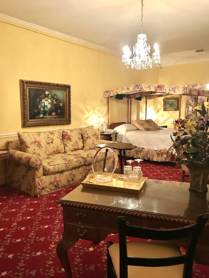 1896 House Country Inn - Barnside Inn Williamstown Extérieur photo